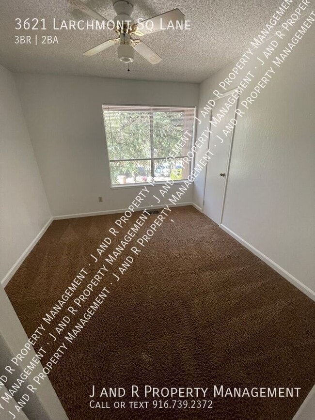 Building Photo - 3621 Larchmont Square Ln