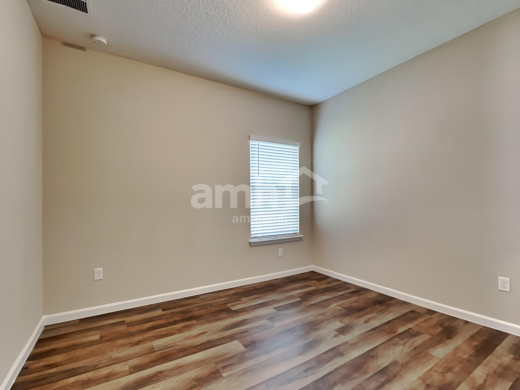 Building Photo - 179 Spruce Pt