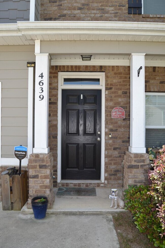 Building Photo - 4639 Southwind Rd