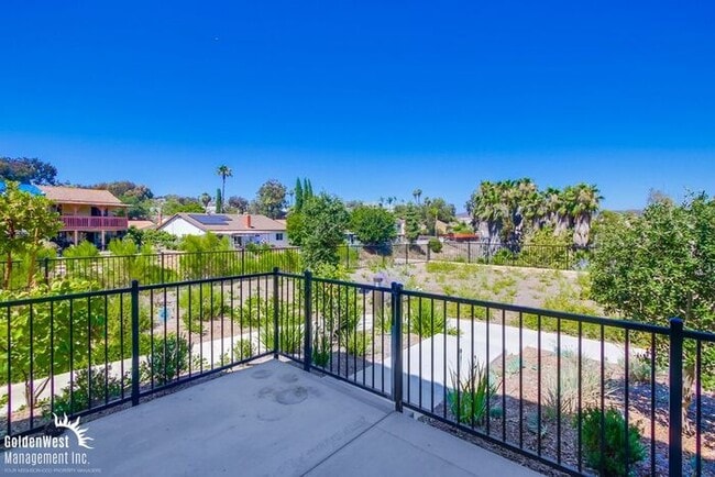 Building Photo - Newly Built 3Bdm 2.5Ba Home with Modern Fe...