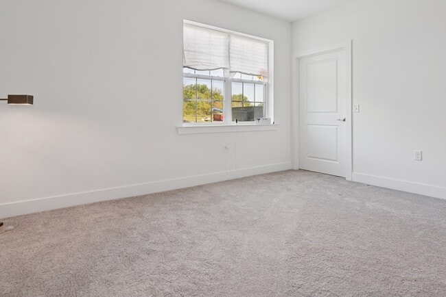 Building Photo - 5104 Mary Ashby Wy