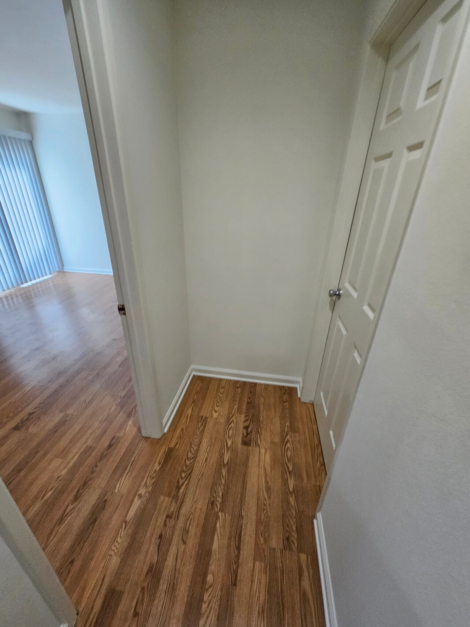 Building Photo - 7632 Amazon Dr