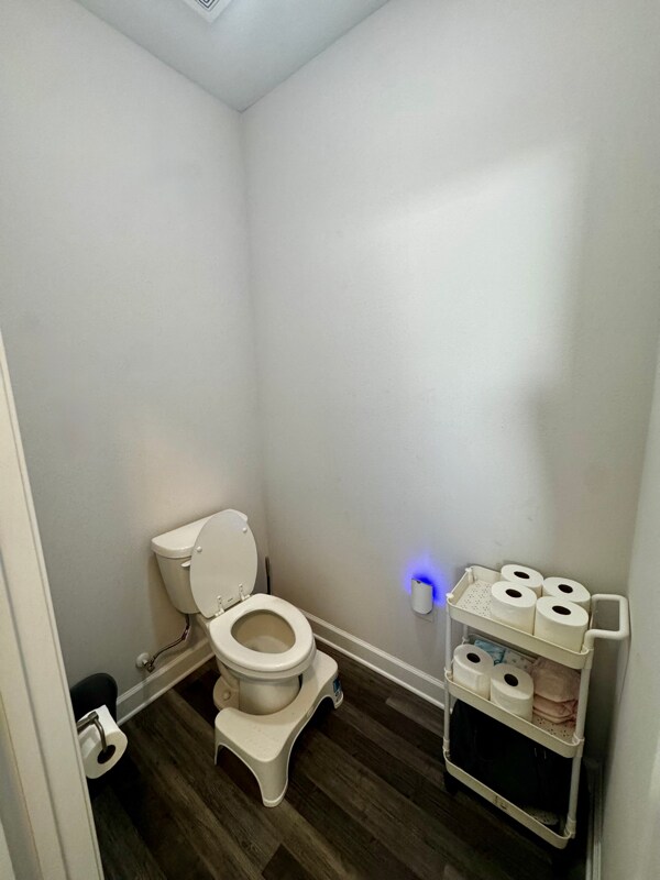 Building Photo - 9867 Shangri La West Rd