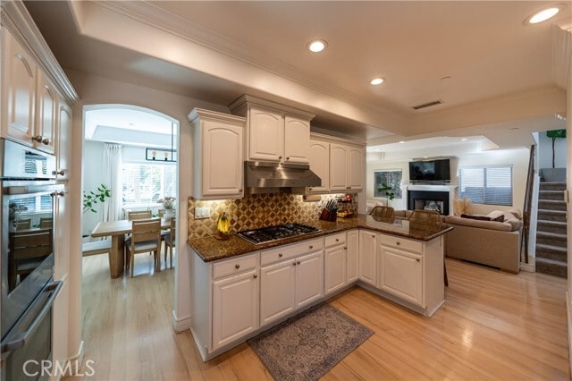 Building Photo - 2207 Warfield Ave