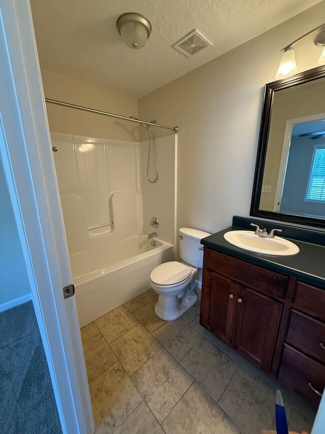 Building Photo - 43 Embecca Landing