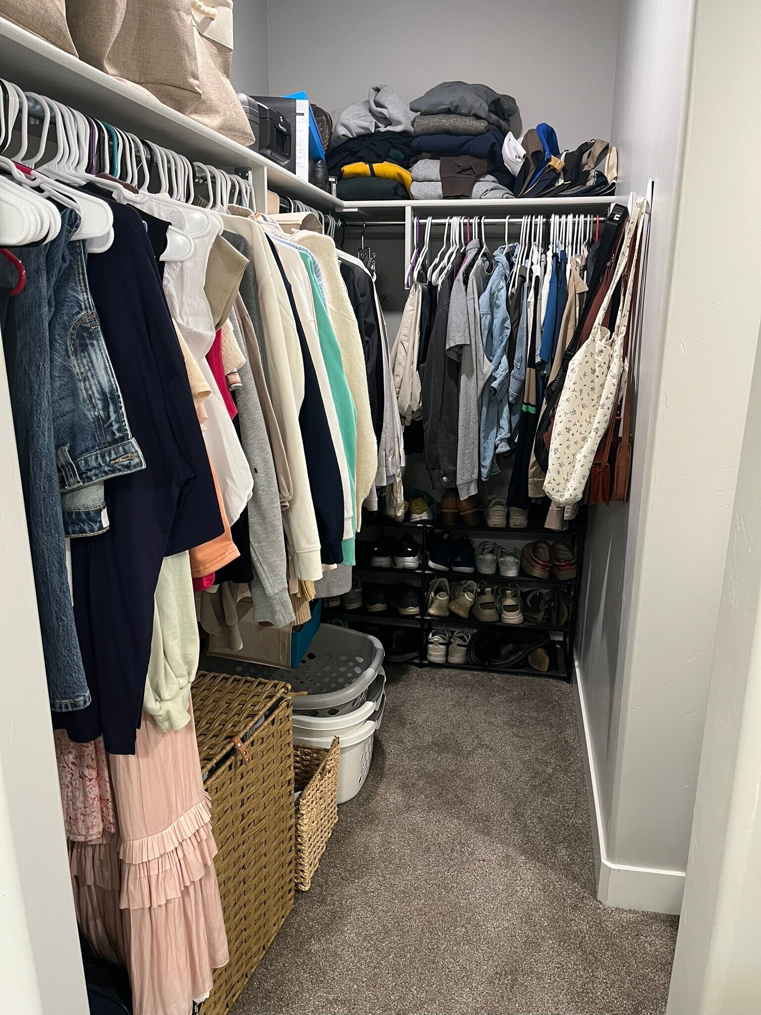 Building Photo - 7899 N Bristlecone Rd