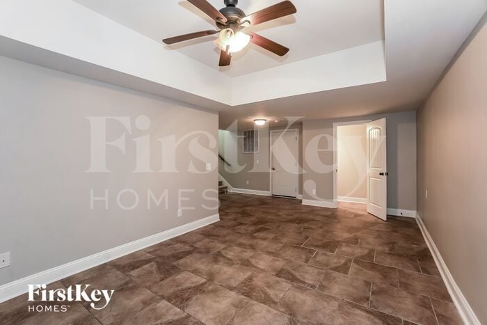 Building Photo - 3756 Silver Fox Ln