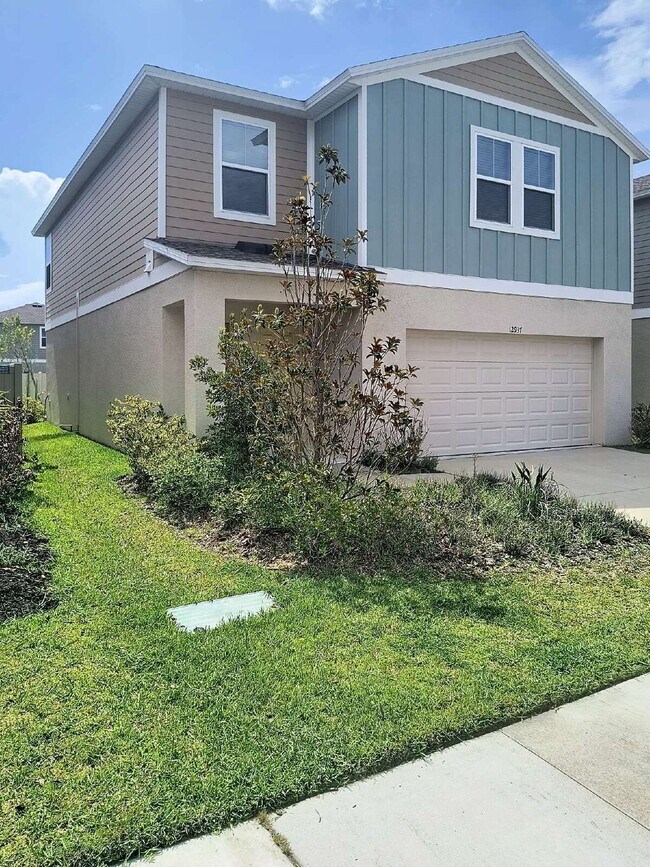 Building Photo - 12937 Camarillo Pl