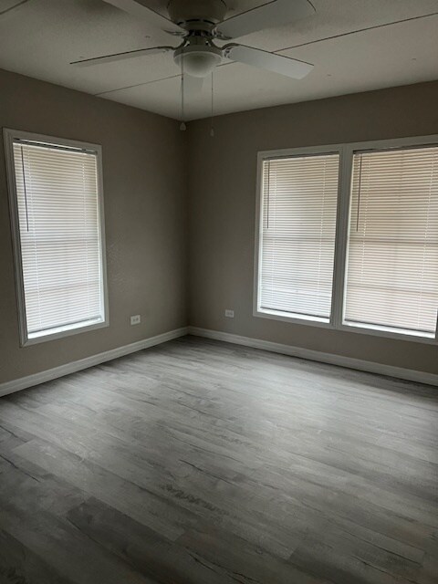 Building Photo - 1500 Carlisle Dr