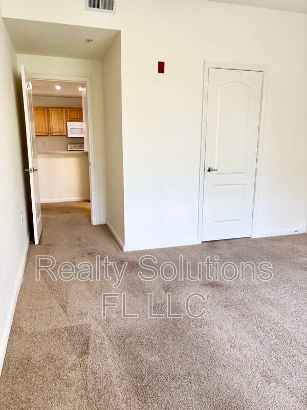 Building Photo - 12216 Wild Iris Way