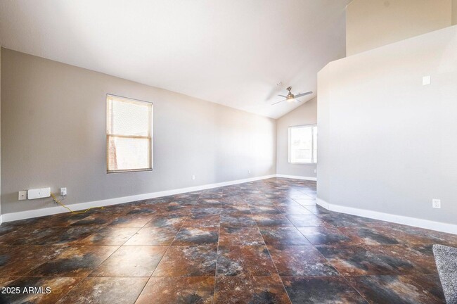 Building Photo - 15039 S 28th St