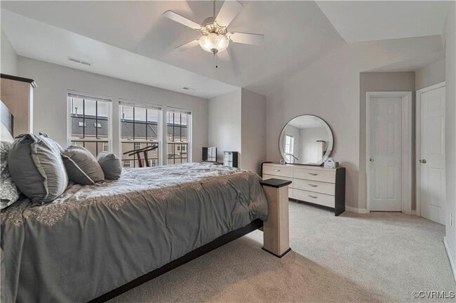 Building Photo - 2545 Mountain Ash Cir