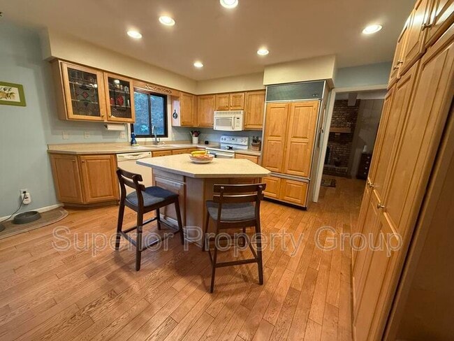 Building Photo - 5206 Summer Trail Rd