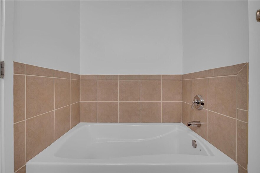 Building Photo - 3670 Woodward Ave