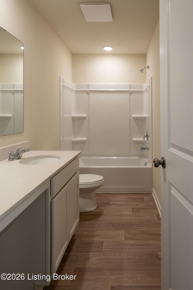 Building Photo - 2023 Lyndon Green Cir