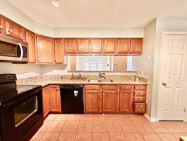 Building Photo - 7503 Westmore Dr