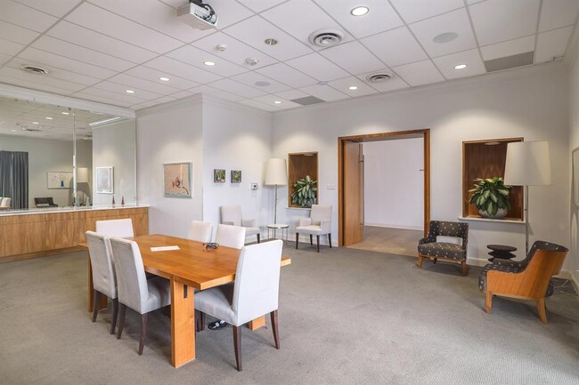 Building Photo - 1801 Lavaca St