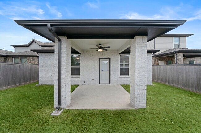 Building Photo - 12927 California Palm Ct