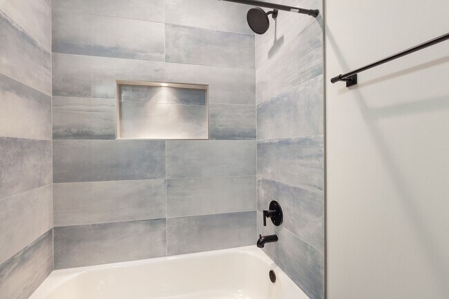 Building Photo - Conveniently Located 4bd/3ba Home Minutes From ATLBeltLine w/ Private Backyard!