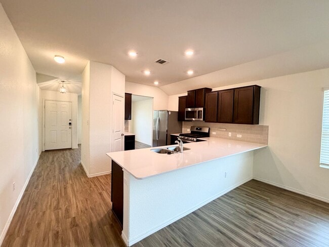 Building Photo - 21316 Quick Fox Dr