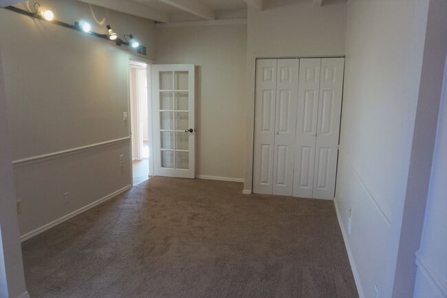 Building Photo - Close to Fort Huachuca