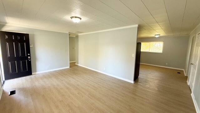 Building Photo - 3902 N Mitthoefer Rd