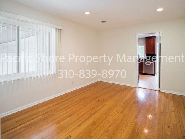 Building Photo - Charming Brentwood Ranch Home with Excepti...