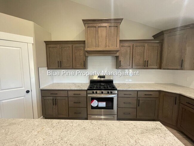 Building Photo - 1507 47th St