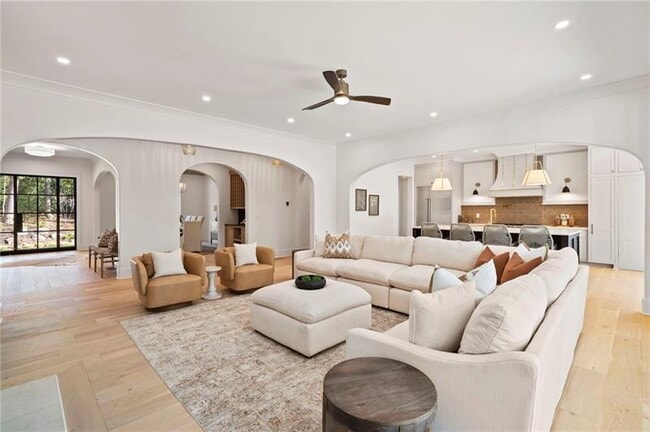 Building Photo - 1074 Moores Mill Rd NW