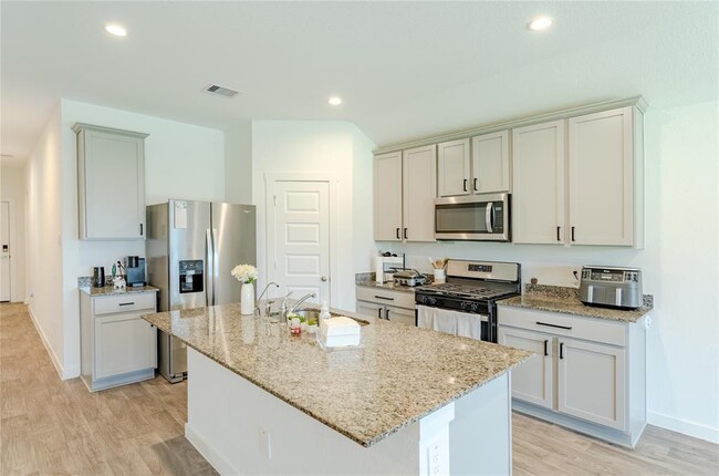 Building Photo - 31714 Brandon Ml Trl