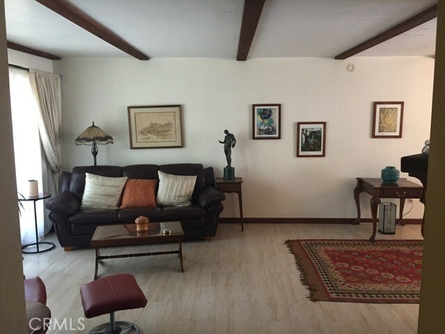 Building Photo - 8694 Villa La Jolla Dr