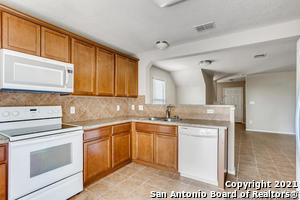 Building Photo - 25103 Remington Oaks