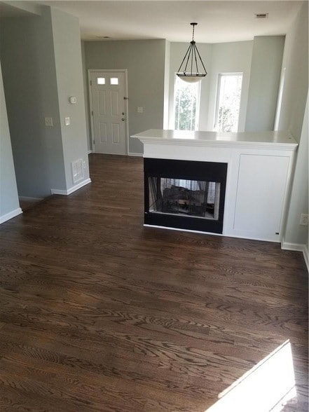 Building Photo - 1105 Kurt Ct