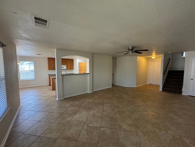 Building Photo - CUTE 2-STORY NESTLED ON A CUL-DE-SAC FEATURING AN ISLAND KITCHEN WITH STOVE/RANGE, DISHWASHER, MI...