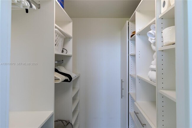 Building Photo - 10275 Collins Ave