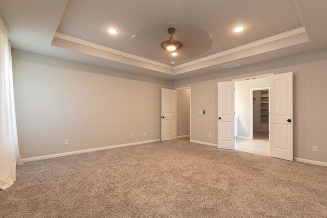 Building Photo - Modern 3-Bed, 2-Bath Home in Deer Creek School District!