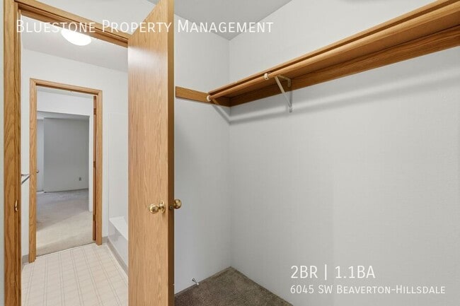 Building Photo - 6045 SW Beaverton-Hillsdale-