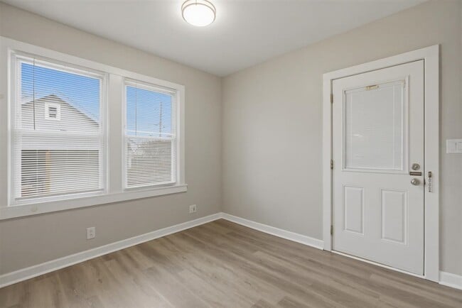 Building Photo - 3652 N Nora Ave