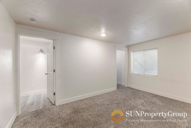 Building Photo - Beautiful Basement  Apartment In Riverton!