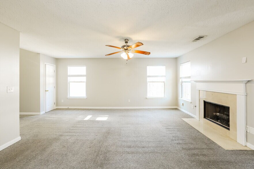 Building Photo - 1006 Rolling Meadows Rd