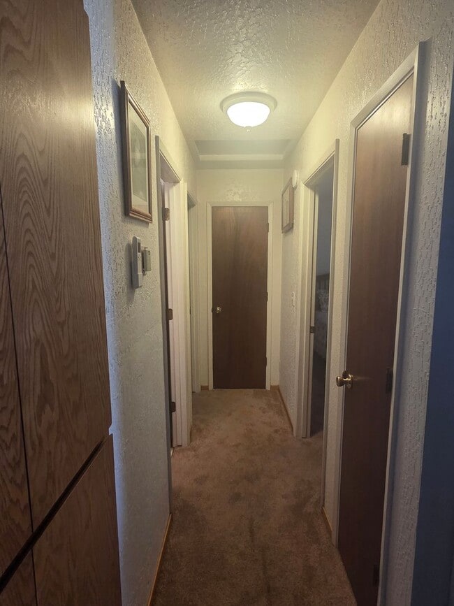 Building Photo - Historic Columbia Home Available for Flexible Lease Terms