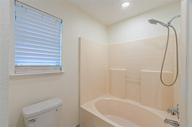 Building Photo - 8028 Cannonwood Dr