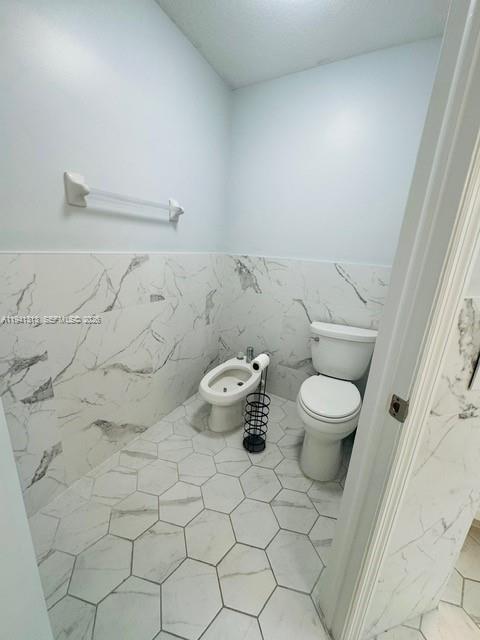 Building Photo - 10919 NW 67th Terrace