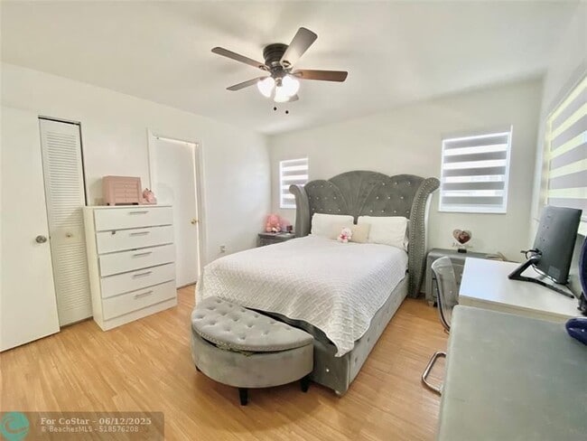 Building Photo - 416 SW 96th Ct