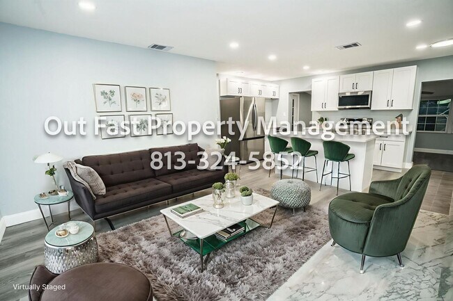 Building Photo - Bright Corner-Lot Home Near Bayshore and City Conveniences