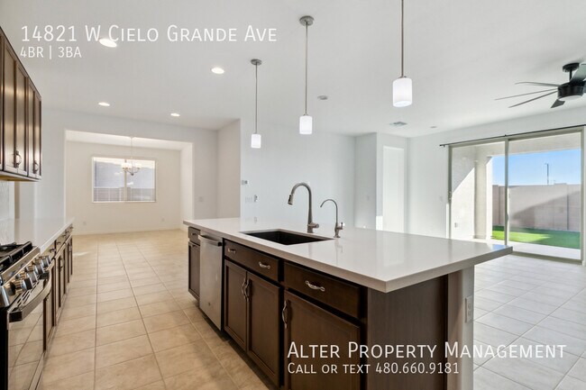 Building Photo - 14821 W Cielo Grande Ave