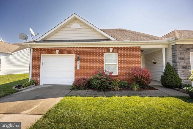 Building Photo - 9549 Wedge Way