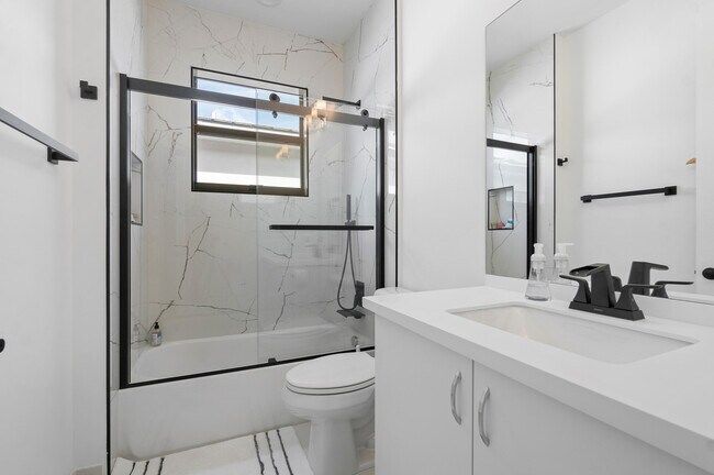 Building Photo - 17533 Sparkling River Rd