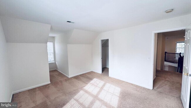 Building Photo - 9161 Lost Fields Ct