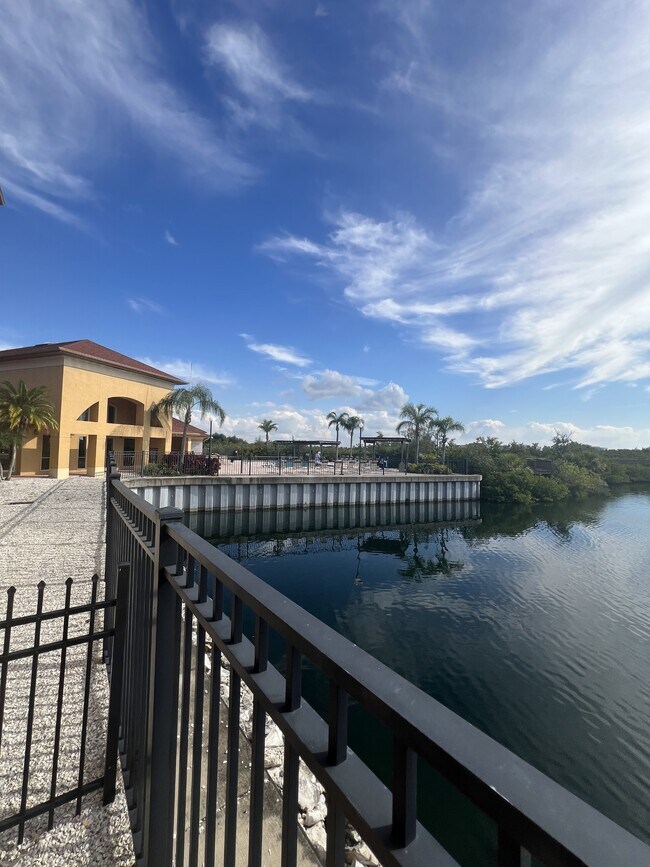 Building Photo - 4345 Bayside Village Dr